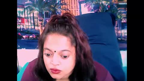 Snapshot of valleyval chatting on February 24, 6:36 am indianvalvet priya is back online show from February 24, 6:36 am