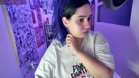 Im Violet online show from November 14, 11:05 pm