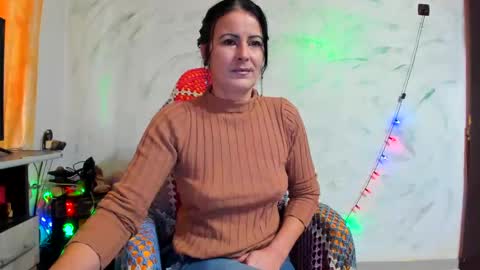 Snapshot of valysexybarbie chatting on January 26, 9:40 am valentina online show from January 26, 9:40 am
