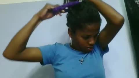 vanafiry online show from April 13, 11:11 am