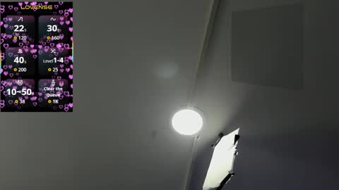 V A N E  online show from September 21, 1:04 am