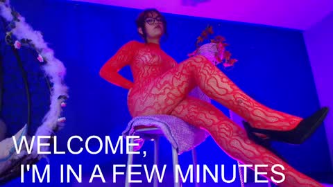 Vanelope online show from April 18, 2:36 am