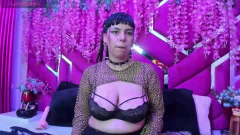 vanessa bobs online show from March 29, 3:16 am