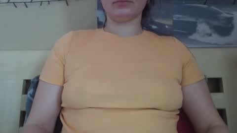 Snapshot of vanesajewel chatting on February 11, 8:05 am VanesaJewel online show from February 11, 8:05 am