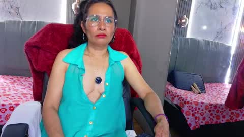 Vanessa online show from March 4, 12:50 am