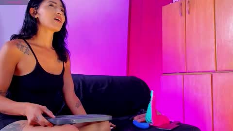 Vanessa online show from November 6, 4:13 pm