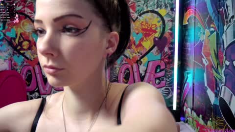  Vanessa  online show from January 17, 4:58 pm