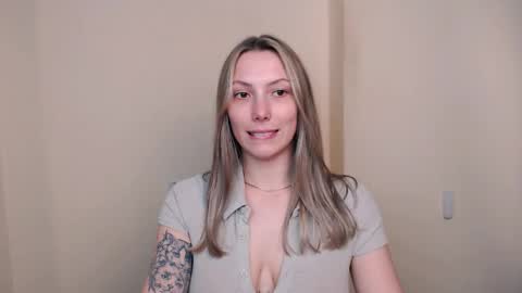 Vanessa online show from April 15, 7:58 pm