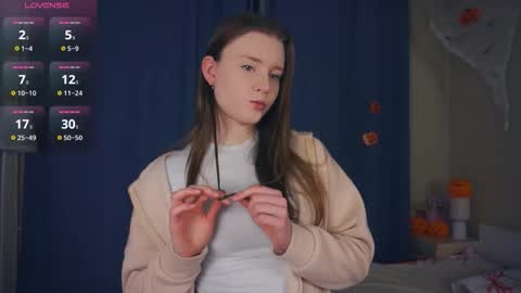 Luna online show from November 12, 6:50 pm