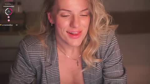 Sophie online show from April 29, 10:48 pm