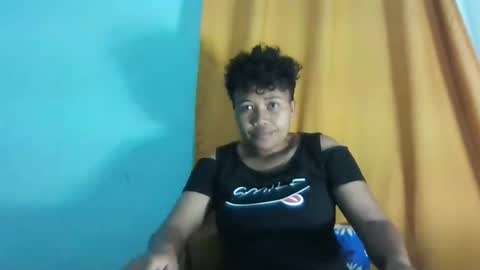 Vayannah online show from April 21, 2:51 am