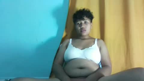 Vayannah online show from April 25, 12:41 pm