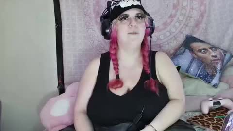 Veronica Lehane online show from January 26, 8:02 pm