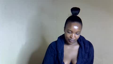 veesazii online show from February 20, 7:37 pm