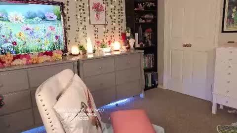 vegas_romance online show from June 12, 12:40 am