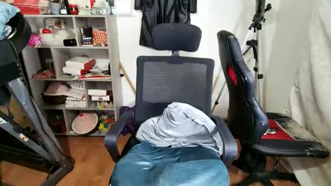 Im VelaI will be Christmas and New Year with my family December 22 to January 13 I will miss you guys. online show from April 9, 6:19 am