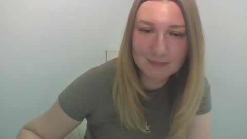 velour_idylle online show from July 3, 7:53 pm