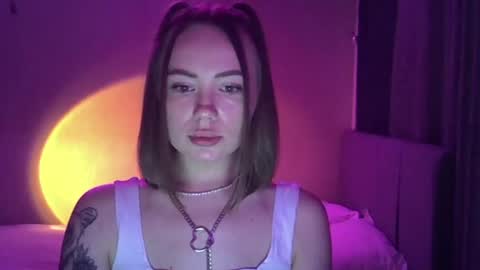 velour_myst online show from June 17, 3:57 pm