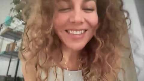 Velvet online show from February 23, 7:02 pm