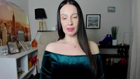 Jasmine online show from February 26, 7:07 am