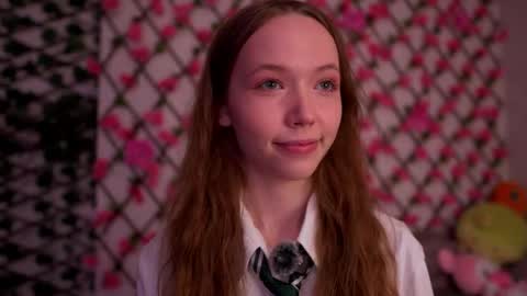 Polly online show from October 18, 1:08 am