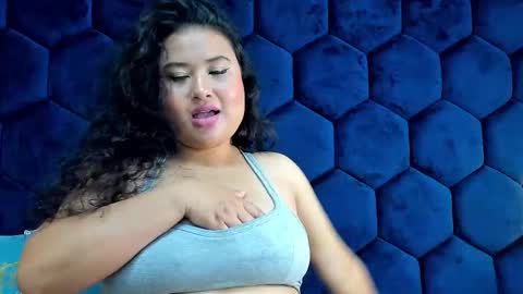 Alexandra Dior online show from October 29, 1:04 pm