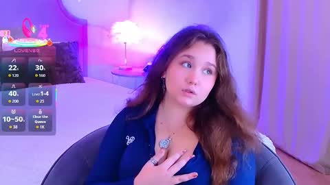 Snapshot of velvetvixencute chatting on September 22, 5:50 am velvetvixencute online show from September 22, 5:50 am