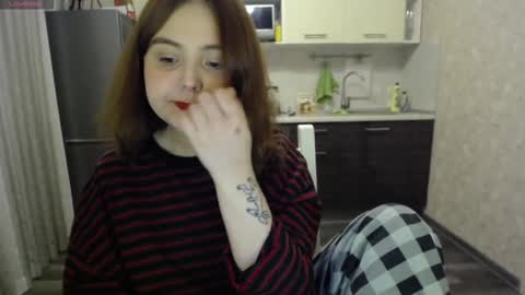 Snapshot of vendymories chatting on February 2, 9:56 pm eva 3 online show from February 2, 9:56 pm