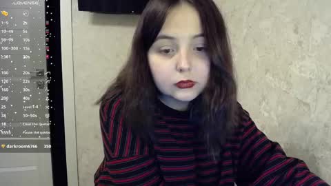 Snapshot of vendymories chatting on February 24, 9:52 pm eva 3 online show from February 24, 9:52 pm