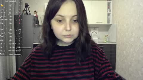 Snapshot of vendymories chatting on February 17, 10:49 pm eva 3 online show from February 17, 10:49 pm