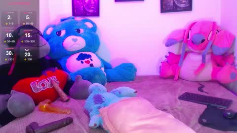 Snapshot of venus_26_ chatting on September 12, 12:44 am eva online show from September 12, 12:44 am