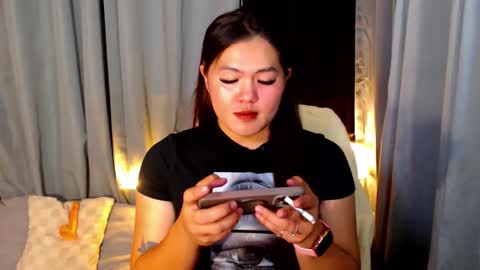 I am Colly Your mystery girl online show from April 9, 5:32 am