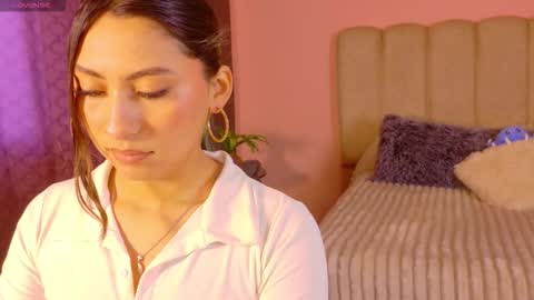 Mary online show from March 14, 3:02 pm