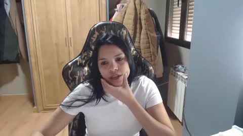 Venus independent model online show from February 16, 11:05 am