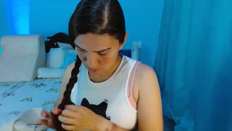 Catalina online show from February 6, 12:48 pm