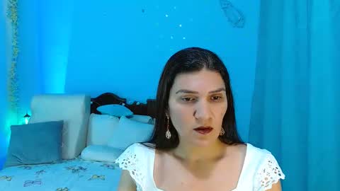 Catalina online show from February 9, 2:38 am