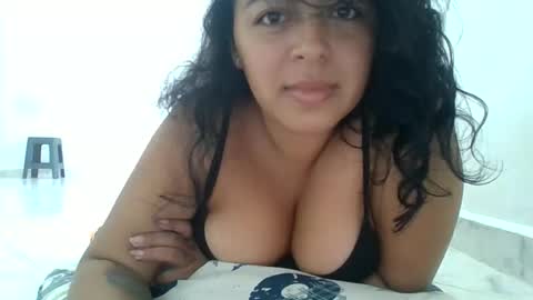 venus online show from December 22, 6:15 pm