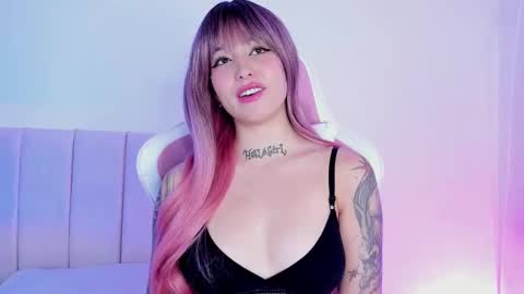 Snapshot of venusvan chatting on September 15, 2:03 pm Shelly online show from September 15, 2:03 pm