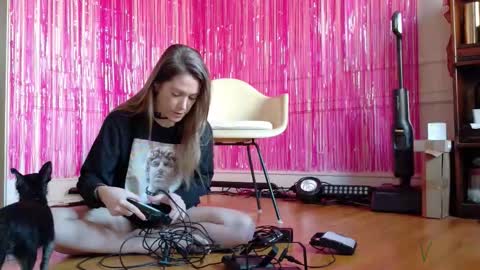 Vera Victors online show from January 9, 8:24 pm