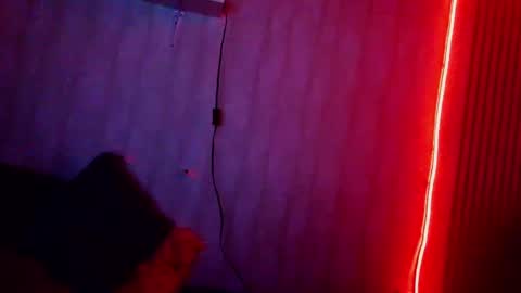 Snapshot of verhona_vlad chatting on March 11, 11:33 am verhona_vlad online show from March 11, 11:33 am