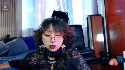 Snapshot of verhona_vlad chatting on February 8, 1:11 pm verhona_vlad online show from February 8, 1:11 pm