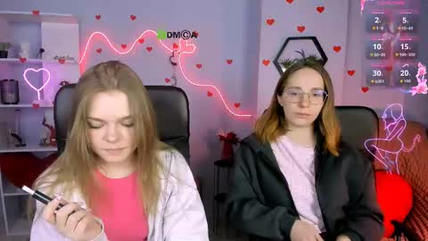 Ronni online show from April 27, 7:22 pm