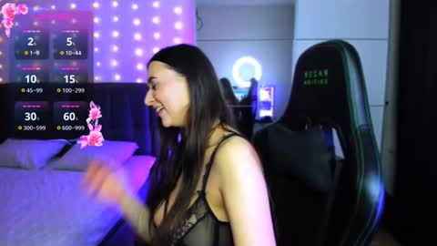 Veronica online show from November 25, 9:37 pm