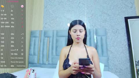 Veronica online show from September 10, 1:44 pm