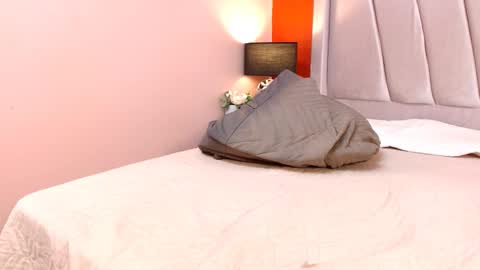 Veronica Robles online show from November 22, 8:22 pm