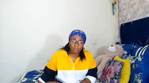 veronicarod1 online show from April 28, 6:56 pm