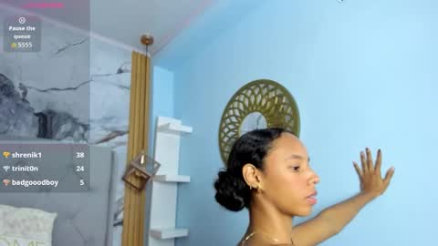 Veronica online show from October 30, 9:05 pm