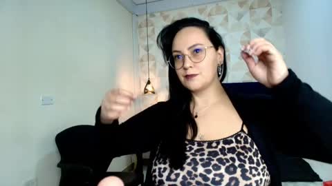 Snapshot of veroniicabbw chatting on October 20, 12:08 pm veroniicabbw online show from October 20, 12:08 pm
