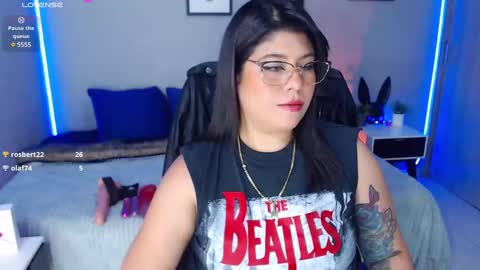 Snapshot of veronika_metalstar chatting on January 13, 7:21 pm Miss Veronika online show from January 13, 7:21 pm