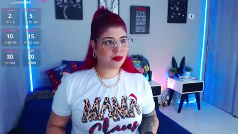 Snapshot of veronika_metalstar chatting on December 7, 1:40 pm Miss Veronika online show from December 7, 1:40 pm
